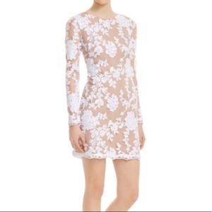 NWT Dress the Population SHORT SLEEVE dress